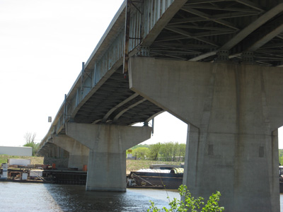 lafayette_bridge_may29.jpg