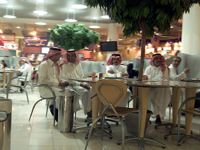 starbucks_saudi.jpg